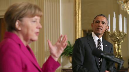 Bundeskanzlerin Angela Merkel mit US-Präsident Barack Obama bei einer Pressekonferenz in Washington