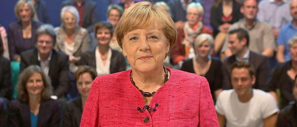 In der ARD-Wahlarena stellt sich Bundeskanzlerin Angela Merkel den Fragen der Studiogäste 