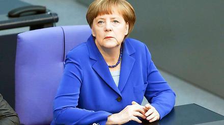 Die Forderung "Nie wieder!" sei 70 Jahre nach dem Ende des Zweiten Weltkriegs keineswegs zu einer Floskel geworden, sagte Angela Merkel.