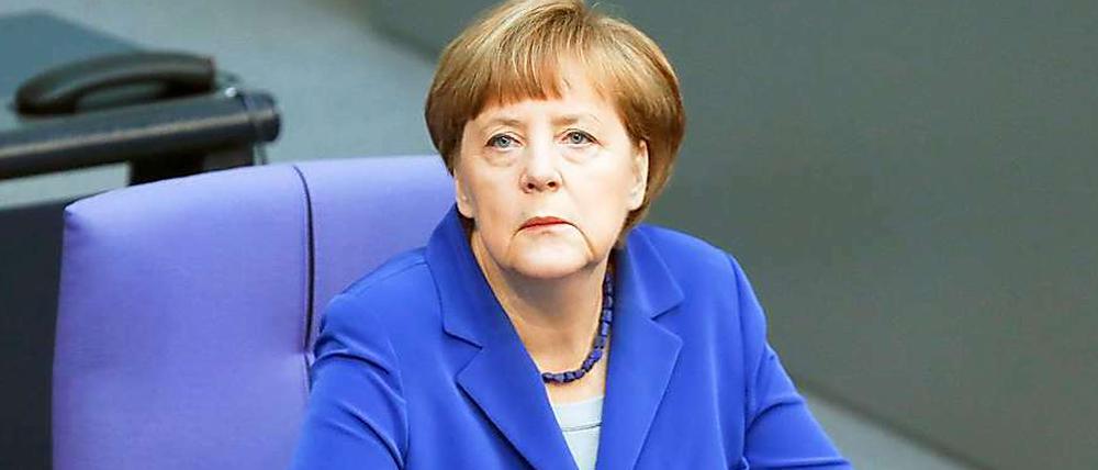 Die Forderung "Nie wieder!" sei 70 Jahre nach dem Ende des Zweiten Weltkriegs keineswegs zu einer Floskel geworden, sagte Angela Merkel.