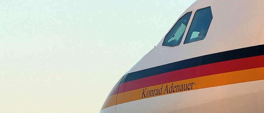 Jungfernflug der neuen Kanzlerinnen-Maschine "Konrad Adenauer" nach Indien. 