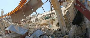Völlig zerstört wurde die von Ärzte ohne Grenzen unterstützte Klinik in Ma'arat Al Numan in der Provinz Idlib im Norden Syriens.