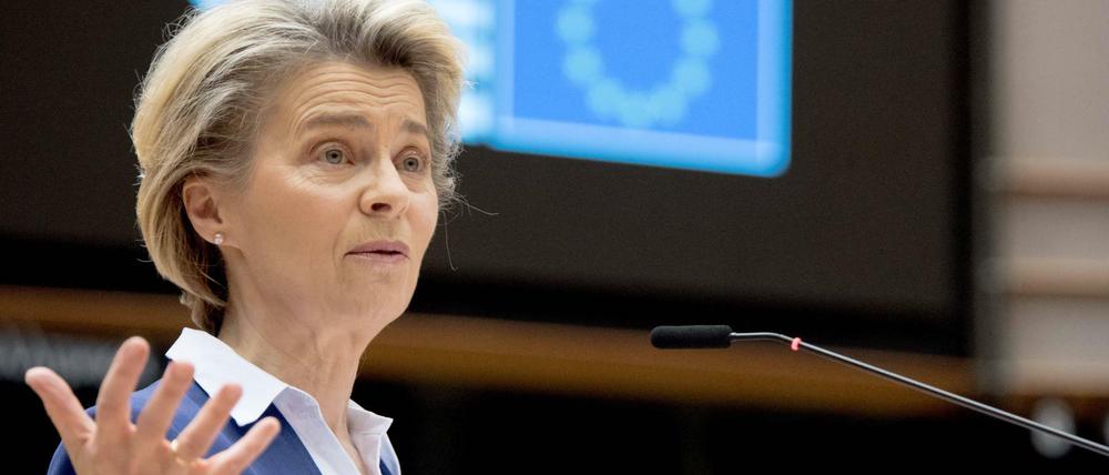 EU-Kommissionschefin Ursula von der Leyen und die EU finden die Lieferverzögerungen beim Impfstoffhersteller Astrazeneca inakzeptabel. 
