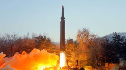 Testabschuss einer Hyperschallrakete. Das Foto hat die staatliche nordkoreanischen Nachrichtenagentur KCNA zur Verfügung gestellt.