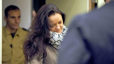 Angeklagte Beate Zschäpe hatte auf Entlastung durch Zeugin Charlotte E. gehofft.