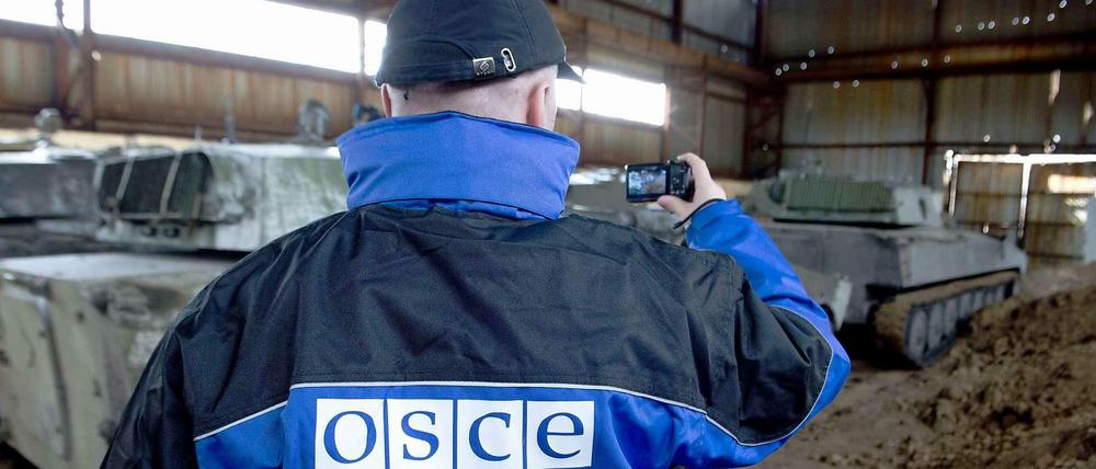 Schwierige Misson: Ein OSZE-Beobachter in Donezk.