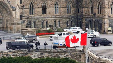Das Regierungsviertel von Ottawa wurde nach zahlreichen Schüssen von der Polizei abgeriegelt.