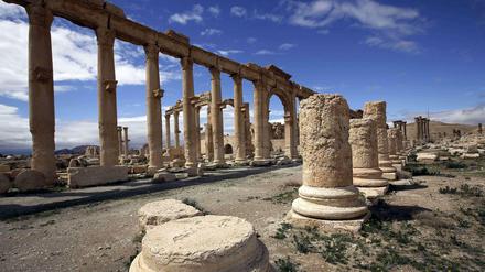 Die syrische Stadt Palmyra ist offenbar vollständig unter die Kontrolle der IS-Milizen gefallen.
