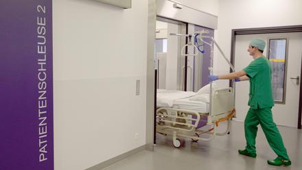 Bis Jahresende soll der parlamentarische Gesetzgebungsprozess zur Krankenhausreform abgeschlossen sein.
