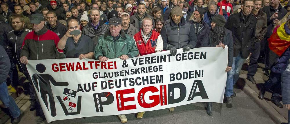 "Pegida": Jeden Montag demonstrieren Tausende Islamgegner in Dresden.