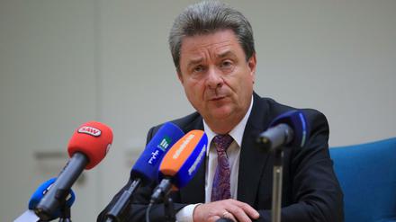 Lutz Trümper, Oberbürgermeister von Magdeburg, ist wegen der Flüchtlingspolitik aus der SPD ausgetreten.