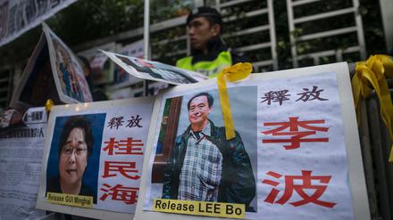 Proteste gegen das Verschwinden der Verleger Gui Minhai und Lee Bo in Hongkong am 10. Januar. 