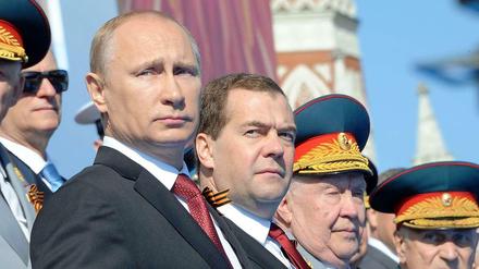 Putin bei der Militärparade in Moskau am Vormittag. 