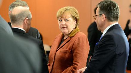 Bundeskanzlerin Angela Merkel CDU).