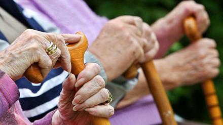 Die Rentner in Deutschland sollen 2016 über 4 Prozent mehr bekommen.