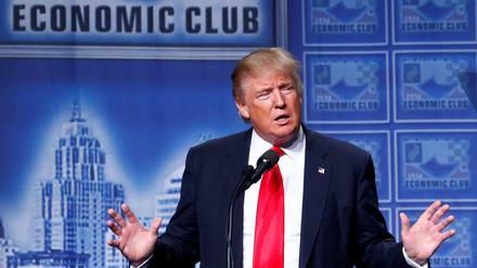 Donald Trump am Montag bei seinem Auftritt vor dem Detroit Economic Club.