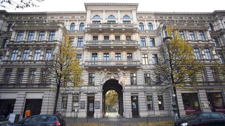 Die Grünen Friedrichshain-Kreuzberg wollen Wohnungen in "Riehmers Hofgarten" für Asylsuchende beschlagnahmen. 