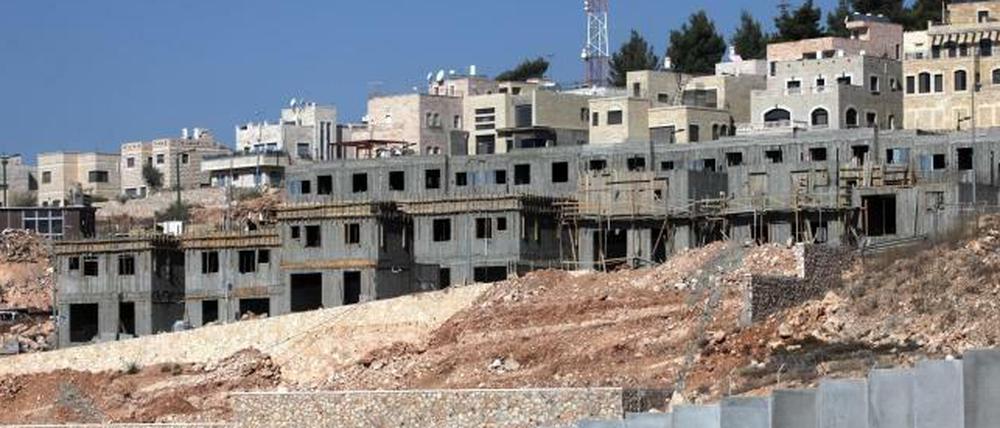 Die EU kritisiert den weiteren Bau von Siedlungen durch Israel im Westjordanland und in Ost-Jerusalem als völkerrechtlich illegal.