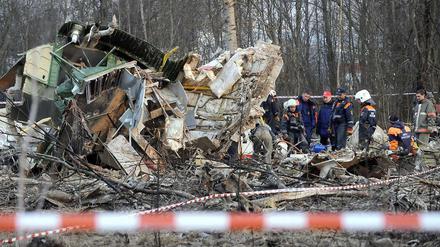 Die Maschine des Staatspräsidenten Lech Kaczynski war am 10. April 2010 beim Anflug auf den Flughafen Smolensk in einem Wald zerschellt.