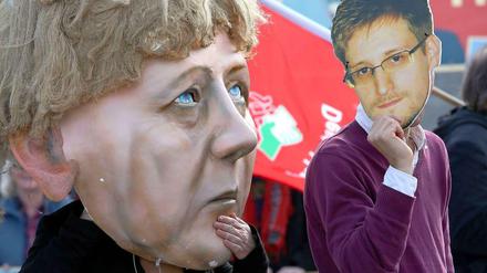 Demonstration für Edward Snowden in Berlin.