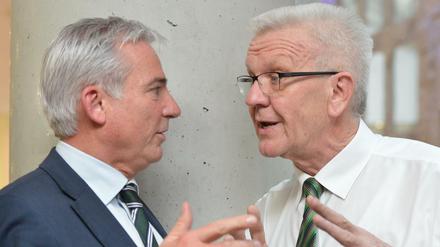 Der Landesvorsitzende der baden-württembergischen CDU, Thomas Strobl (l), und Ministerpräsident Winfried Kretschmann (Bündnis 90/Die Grünen). 