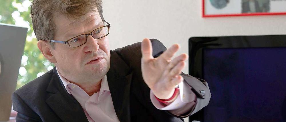 Ralf Stegner (53) führt Fraktion und Landesverband der SPD in Schleswig-Holstein. Als Sprecher der Linken im SPD-Vorstand nimmt er Einfluss auf die Gesamtpartei.