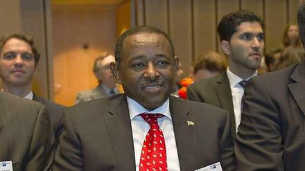 Im Juli 2014 hat Badreldin Abdalla seinen Dienst als Botschafter des Sudan in Berlin angetreten. Er ist mit seiner Frau, zwei Söhnen und zwei Töchtern nach Berlin gezogen. 