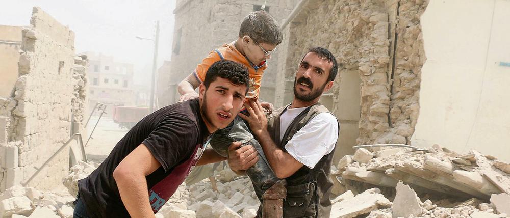 Das Leid der Menschen in Syrien - besonders wie hier in Aleppo - ist kaum vorstellbar.
