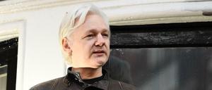 Wikileaks-Gründer Julian Assange auf dem Balkon der ecuadorianischen Botschaft in London.
