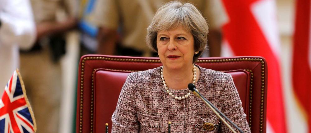 Die britische Premierministerin Theresa May hielt sich am Mittwoch in Bahrain auf, während das Parlament in London ihren Brexit-Zeitplan billigte. 