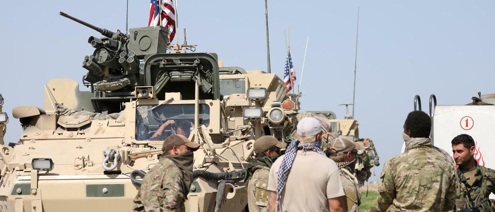 Gemeinsam gegen den IS: Kurdische Kämpfer und US-Soldaten