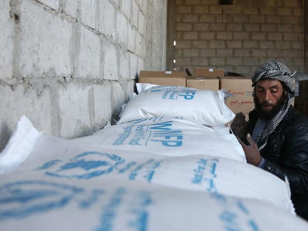 Vor Kurzem schaffte es ein Hilfskonvoi des Welternährungsprogramms in ein Dorf im belagerten Ost-Ghouta.