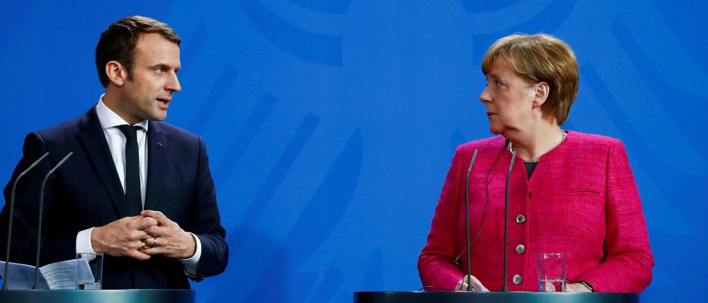 Der Neue und die Ewige: Emmanuel Macron und Angela Merkel bei einem Treffen in Berlin.