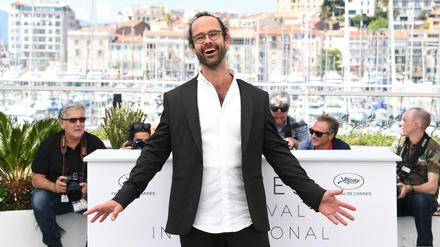 Der Bauer Cédric Herrou in Cannes bei der Vorstellung des Films "To the Four Winds", der sich um die Flüchtlingskrise dreht.