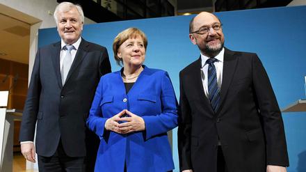 Kanzlerin Angela Merkel, CSU-Chef Horst Seehofer (l.) und SPD-Chef Martin Schulz.