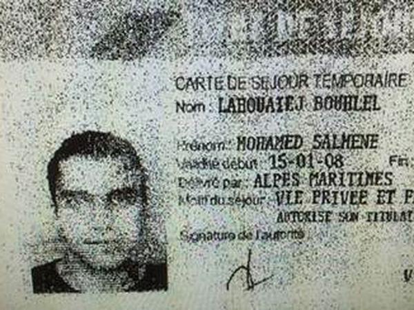 Die französische Aufenthaltserlaubnis des tunesischen Amokfahrers Mohamed Lahouaiej-Bouhlel.