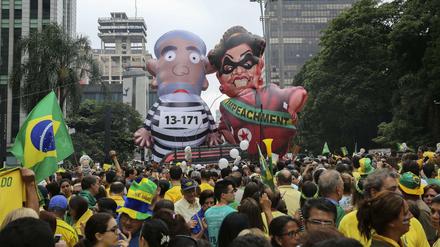 In Brasilien nehmen die Proteste gegen Präsidentin Dilma Rousseff zu. 