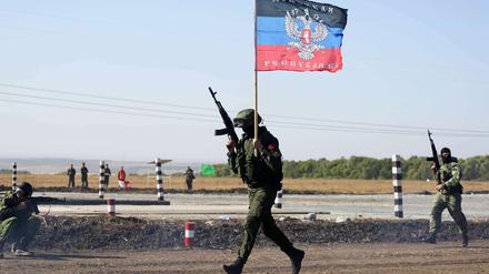 Separatisten bei einem militärischen Wettbewerb in der Nähe von Donezk. 