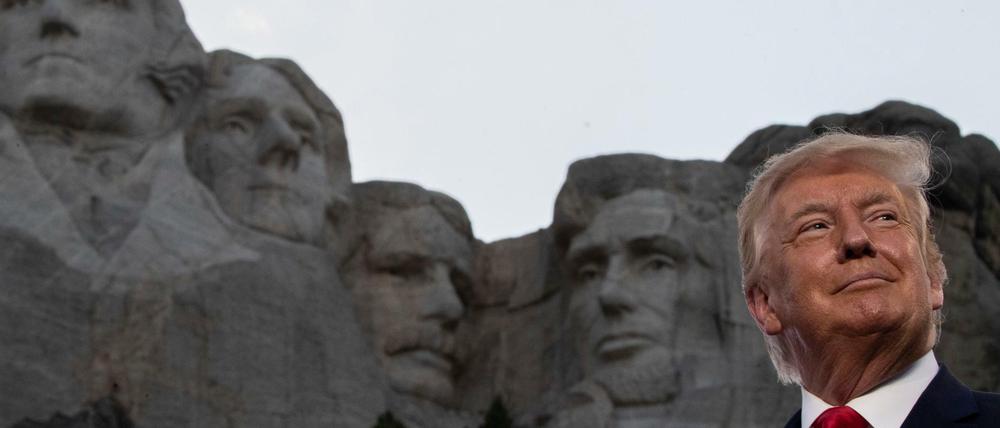 Donald Trumps Gesicht auf ewig im Mount Rushmore?