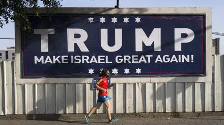 Laut Umfragen sehen viele Israelis in Trump einen Freund des jüdischen Staats. Vor allem nationalreligiöse Siedler feiern den Republikaner.