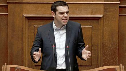 Griechenlands Ministerpräsident Alexis Tsipras am Sonntag bei seiner Rede im Parlament.