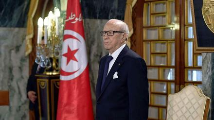 Auch Tunesiens Präsident Beji Caid Essebsi war dabei, als die neue Regierung am Freitag vereidigt wurde.