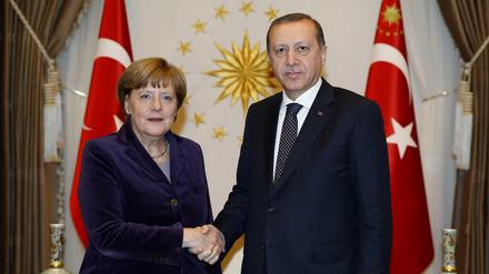 Bundeskanzlerin Angela Merkel (links) und der türkische Präsident Erdogan