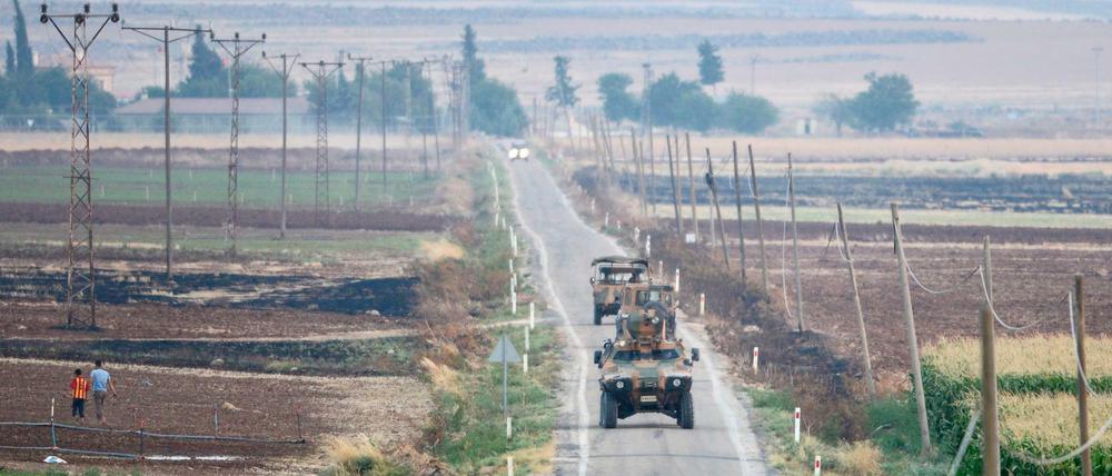 Truppenaufmarsch an der syrischen Grenze: Die Türkei will nun massiv gegen den IS vorgehen.