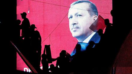 Die Demokratie in der Türkei verteidigen - und Erdogan verteidigen: Das ist zweierlei.