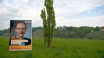 Wahlkampf an der Elbe. Der CDU-Kandidat, Innenminister Markus Ulbig, ist am Sonntag in Dresden grandios gescheitert