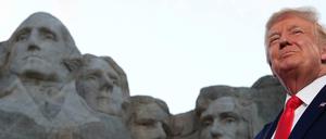 US-Präsident Donald Trump am Mount Rushmore 