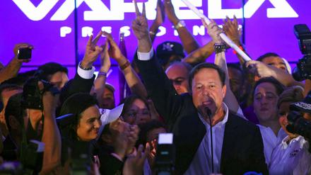 Panamas Wahlsieger Juan Carlos Varela feiert seinen Erfolg