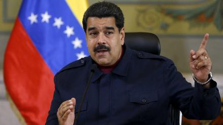 "Wir werden lange Wochenenden haben", sagte der venezolanische Präsident Nicolás Maduro.