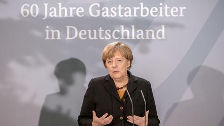 Bundeskanzlerin Angela Merkel (CDU) spricht bei der Veranstaltung "60 Jahre Gastarbeiter in Deutschland". 